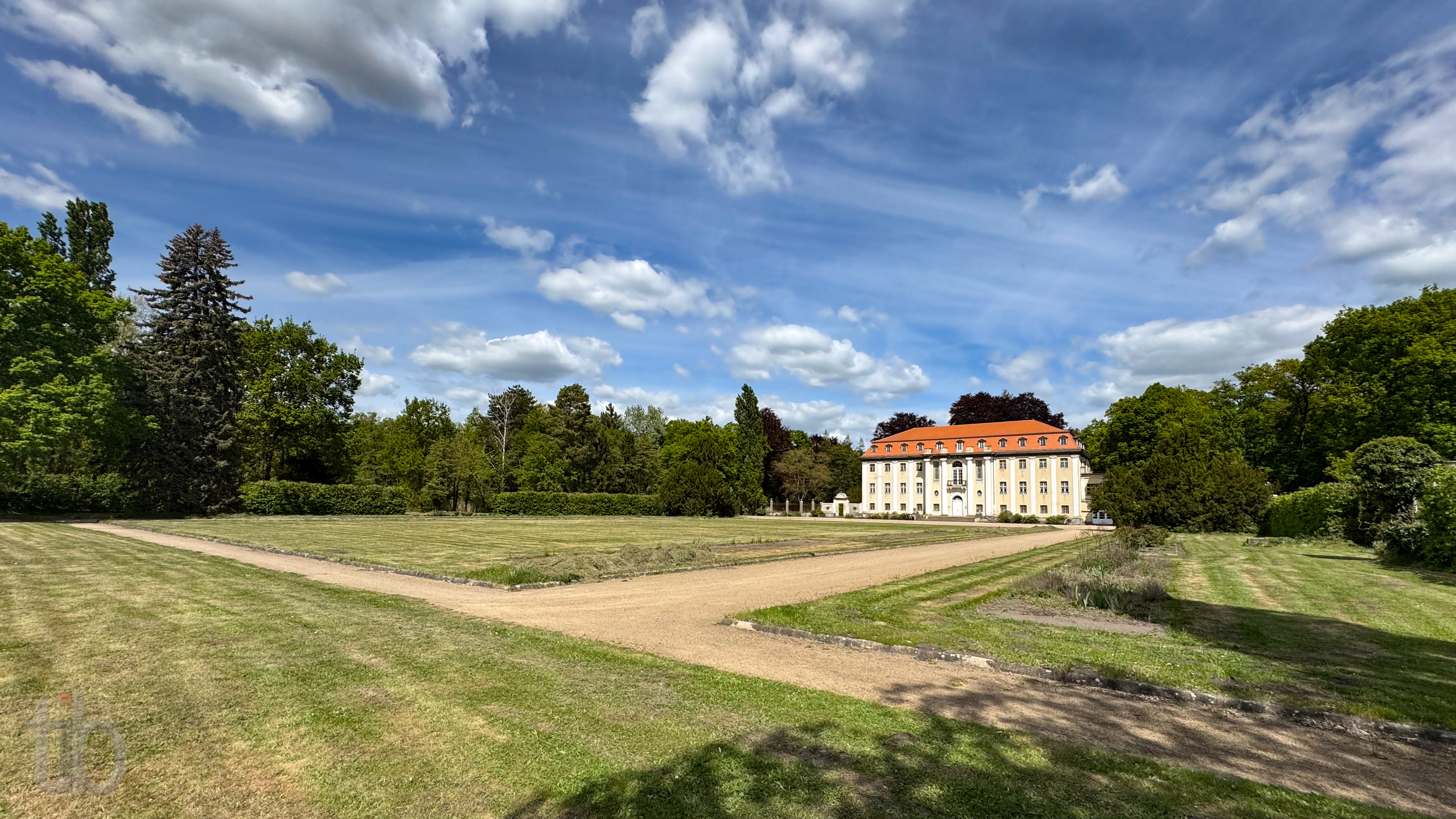 Neues Parterre vor dem Neuen Schloss